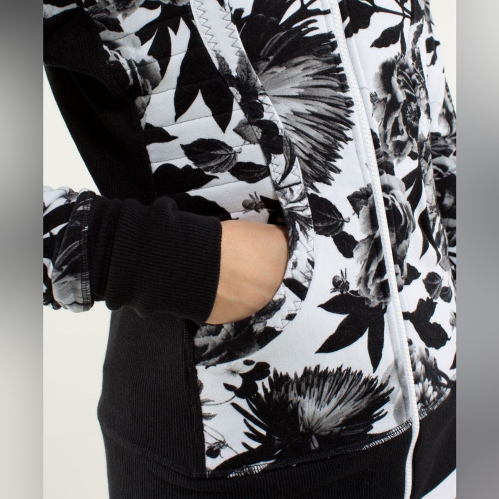 Rare Lululemon Calm & Cozy Jacket - Picture 13 of 14